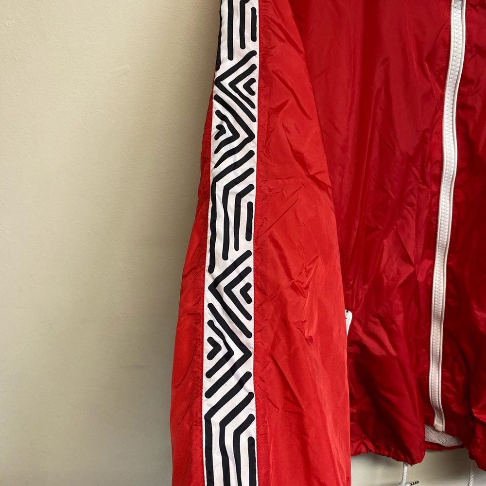 Red windbreaker - Picture 2 of 3